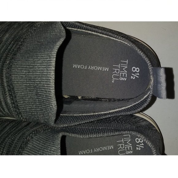 Time and Tru slip-on Sneakers - Gray - Size 8.5 - Picture 3 of 3